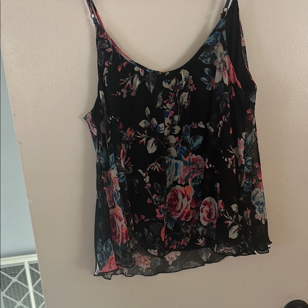 Express Floral Black and Pink Women's Top - Picture 3 of 5